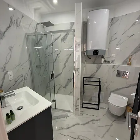Albini Apartment *